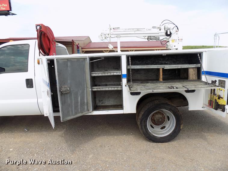 image for item DB9518 2011 Ford F450 Super Duty utility truck with crane