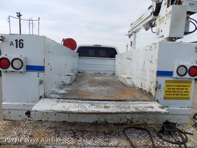 image for item DB9518 2011 Ford F450 Super Duty utility truck with crane