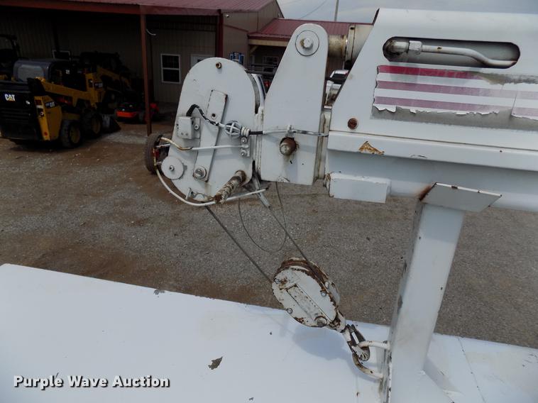 image for item DB9518 2011 Ford F450 Super Duty utility truck with crane