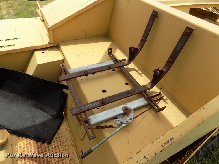 image for item DB9534 Grove crane