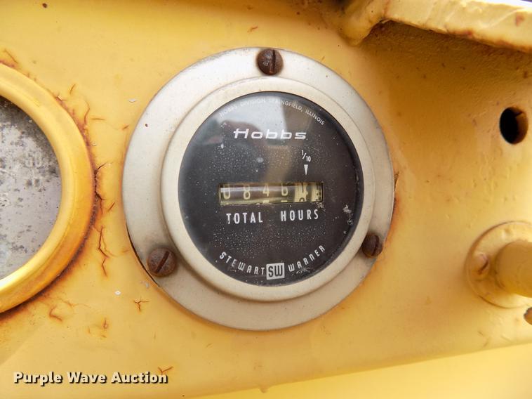 image for item DB9534 Grove crane