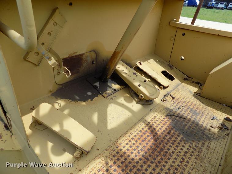 image for item DB9534 Grove crane