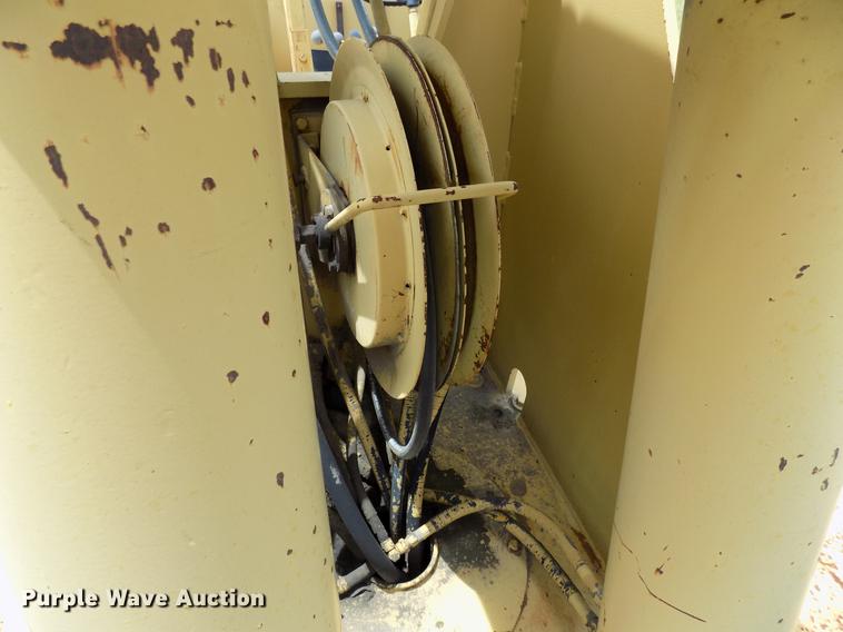 image for item DB9534 Grove crane