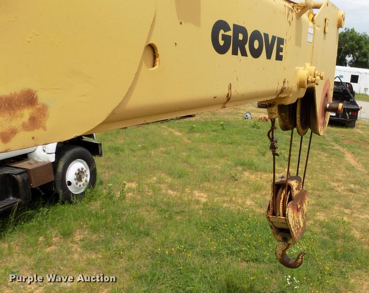 image for item DB9534 Grove crane