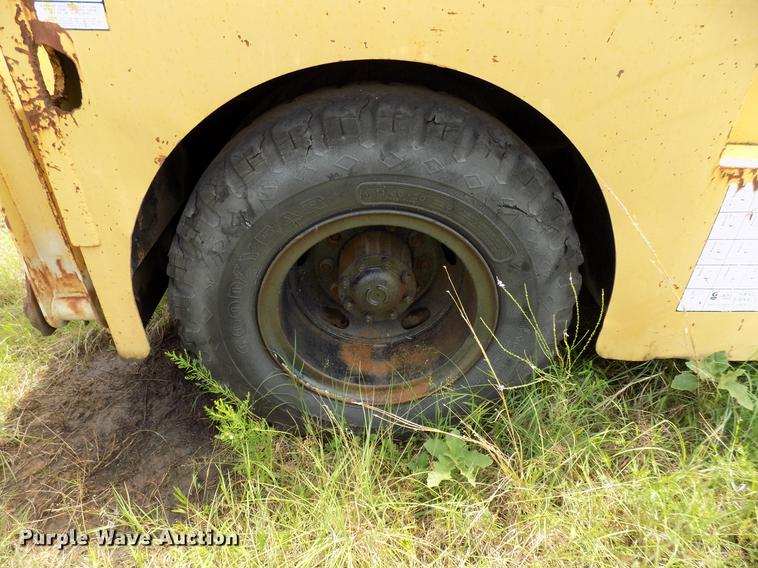 image for item DB9534 Grove crane