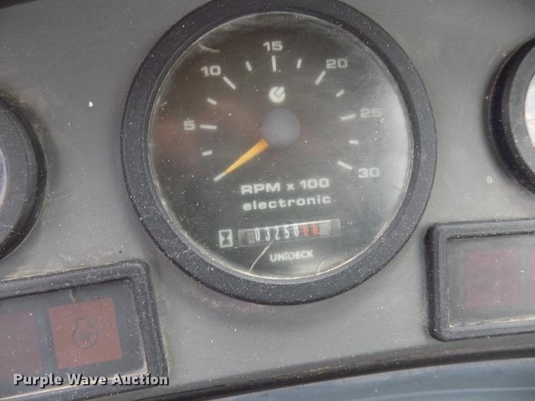 image for item DB9536 1997 New Holland 555E backhoe