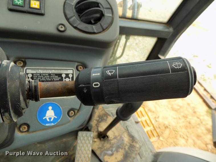 image for item DB9536 1997 New Holland 555E backhoe