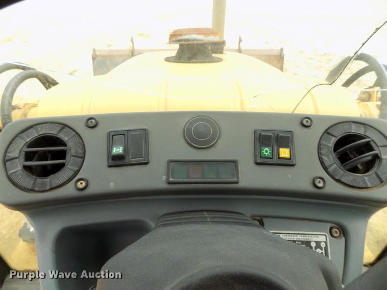 image for item DB9536 1997 New Holland 555E backhoe