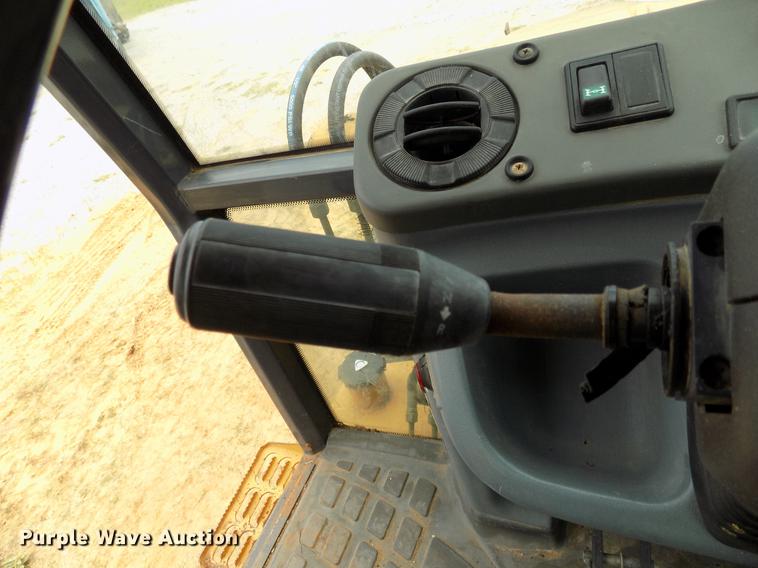 image for item DB9536 1997 New Holland 555E backhoe