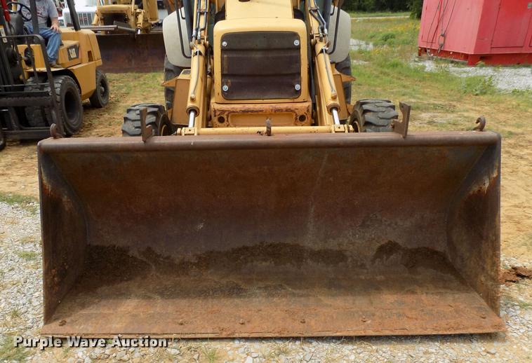 image for item DB9536 1997 New Holland 555E backhoe