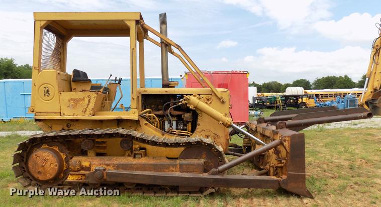 image for item DB9537 1971 International TD15 dozer
