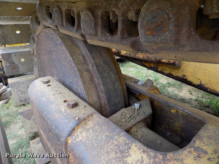 image for item DB9537 1971 International TD15 dozer