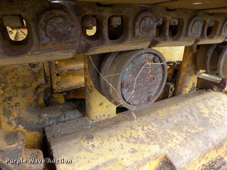 image for item DB9537 1971 International TD15 dozer