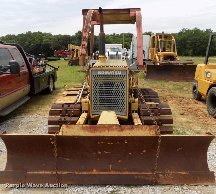 image for item DB9538 1990 Komatsu D20P dozer