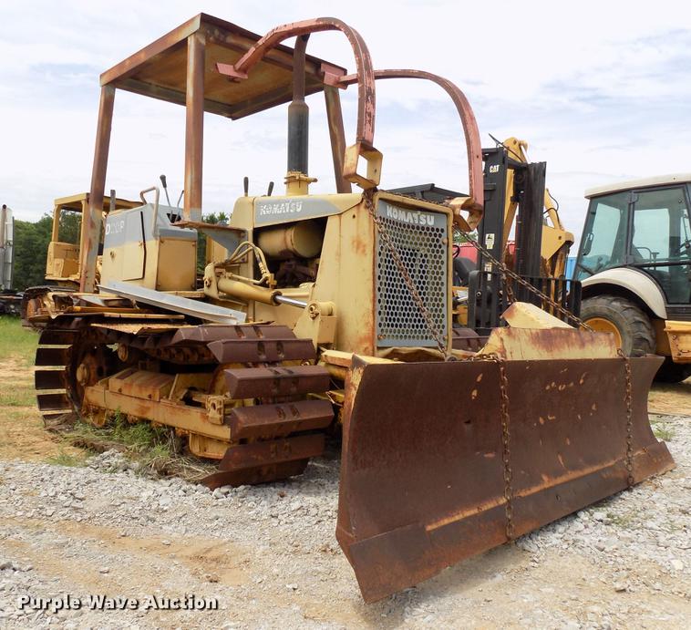 image for item DB9538 1990 Komatsu D20P dozer