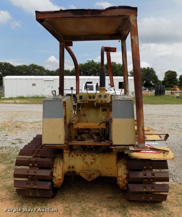 image for item DB9538 1990 Komatsu D20P dozer