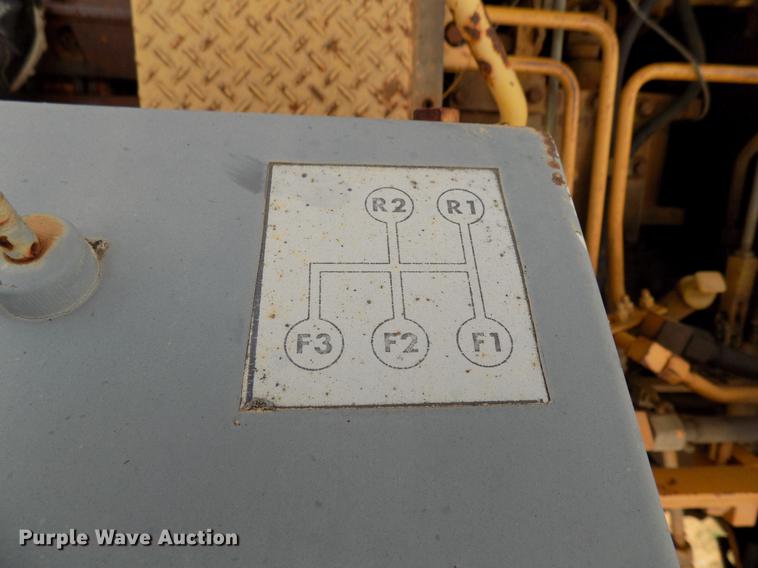 image for item DB9538 1990 Komatsu D20P dozer