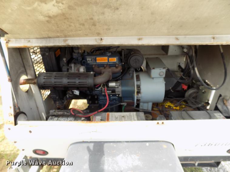 image for item DB9540 2008 Terex AII4000 light plant