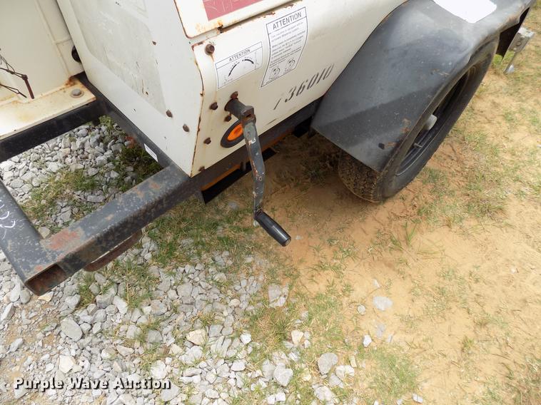 image for item DB9540 2008 Terex AII4000 light plant