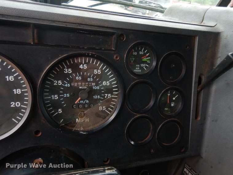 image for item DB9635 2000 Mack CH612 dump truck