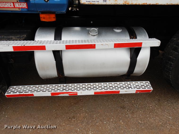 image for item DB9635 2000 Mack CH612 dump truck