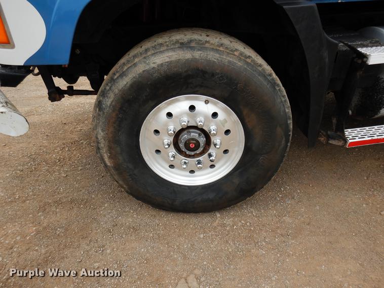 image for item DB9635 2000 Mack CH612 dump truck