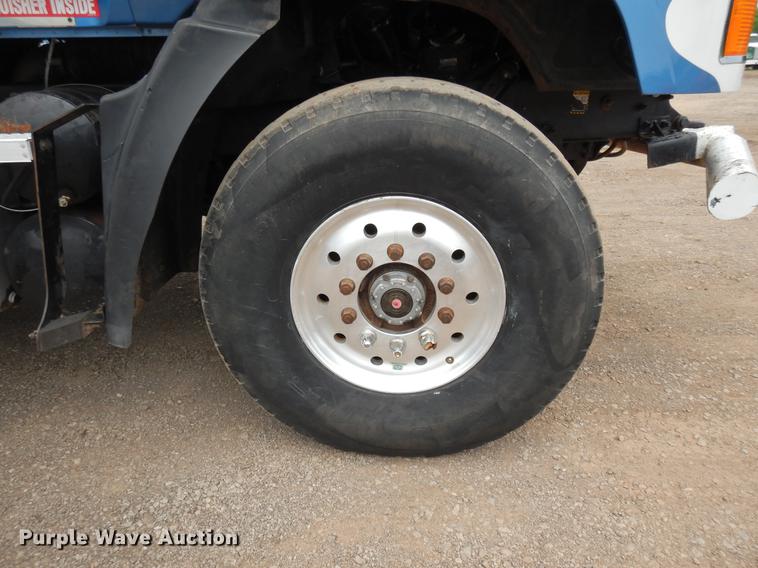 image for item DB9635 2000 Mack CH612 dump truck