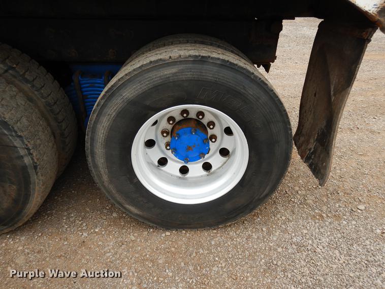 image for item DB9635 2000 Mack CH612 dump truck