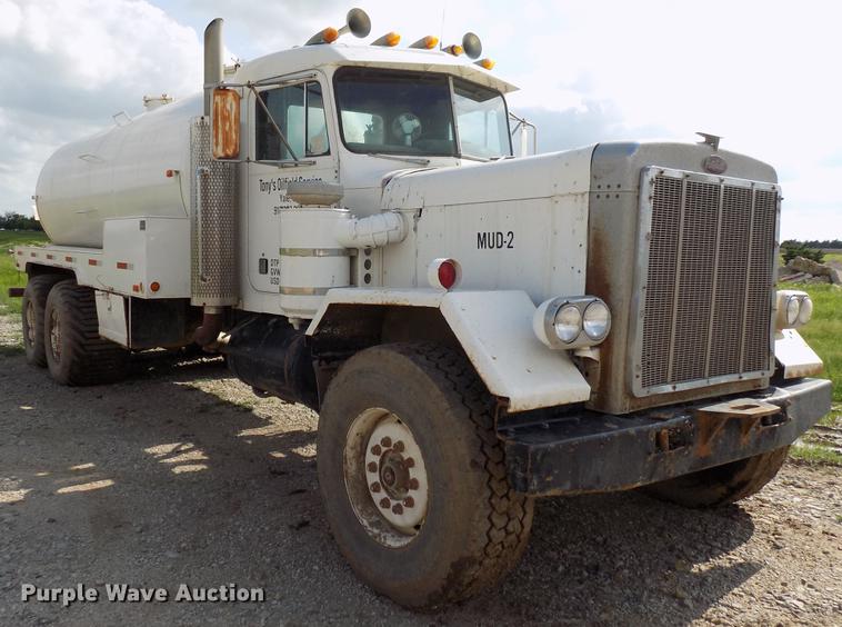 image for item DB9678 1981 Peterbilt 359 vacuum truck