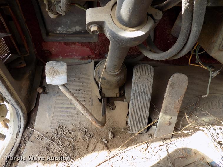 image for item DB9678 1981 Peterbilt 359 vacuum truck