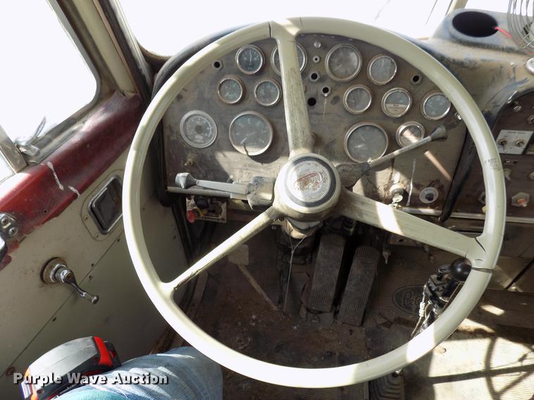 image for item DB9679 1981 Peterbilt 378 vacuum truck