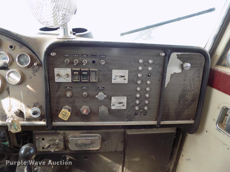 image for item DB9679 1981 Peterbilt 378 vacuum truck