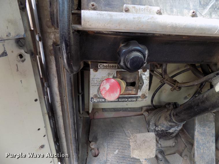 image for item DB9679 1981 Peterbilt 378 vacuum truck