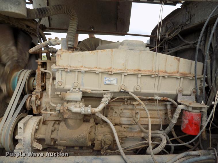 image for item DB9679 1981 Peterbilt 378 vacuum truck