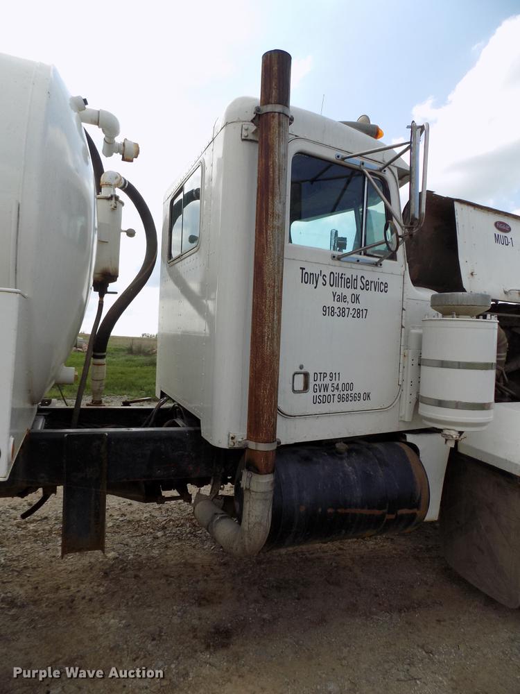 image for item DB9679 1981 Peterbilt 378 vacuum truck