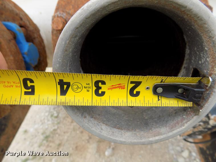 image for item DB9679 1981 Peterbilt 378 vacuum truck