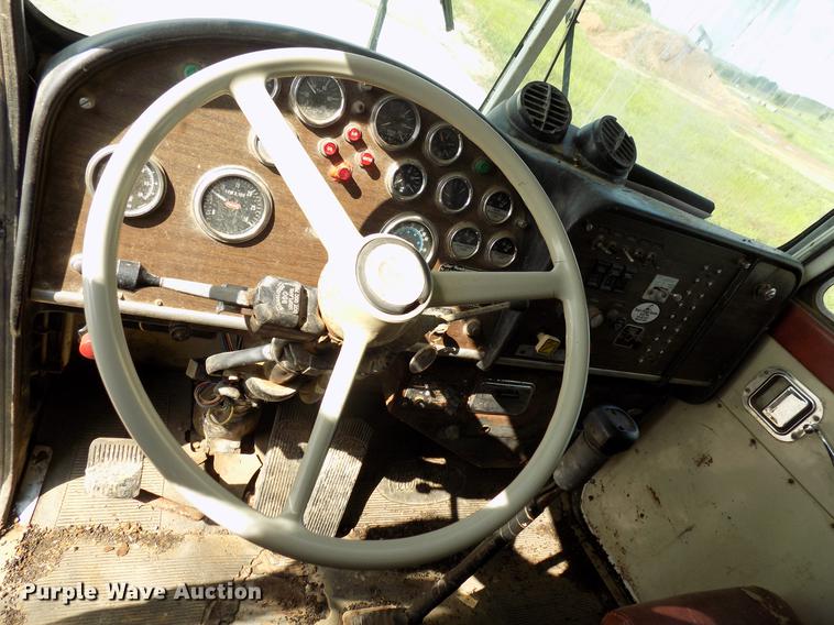 image for item DB9680 1985 Peterbilt 382 vacuum truck