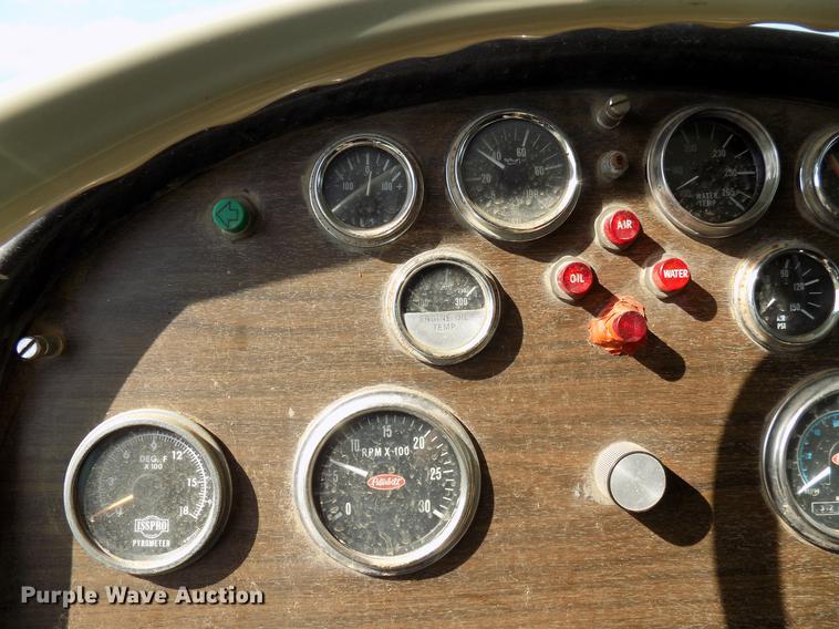 image for item DB9680 1985 Peterbilt 382 vacuum truck