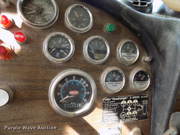 image for item DB9680 1985 Peterbilt 382 vacuum truck