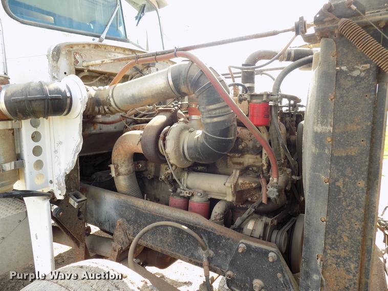 image for item DB9680 1985 Peterbilt 382 vacuum truck