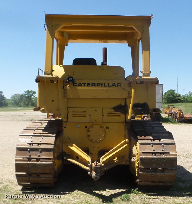 image for item DC4549 1974 Caterpillar D7F dozer