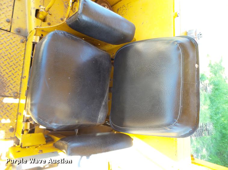 image for item DC4549 1974 Caterpillar D7F dozer