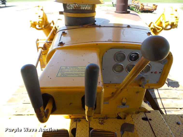 image for item DC4549 1974 Caterpillar D7F dozer