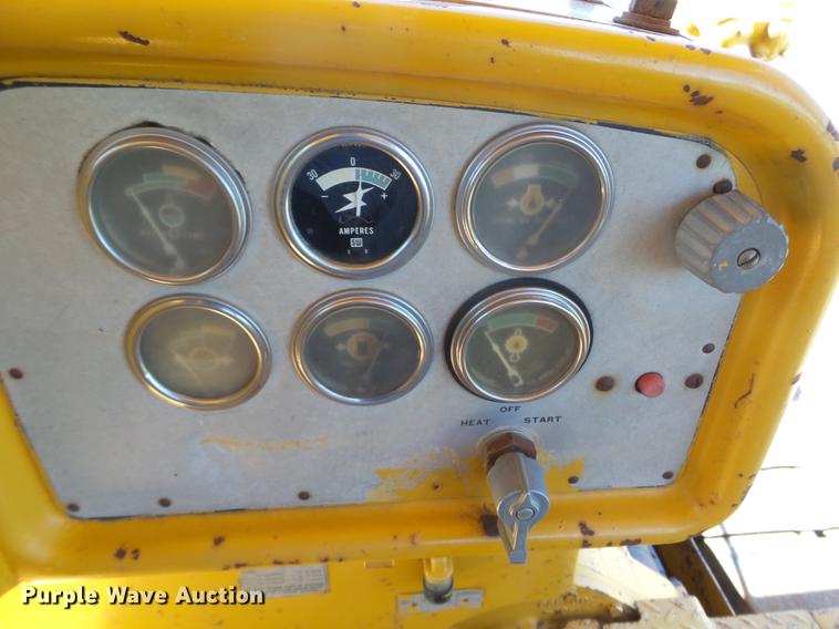 image for item DC4549 1974 Caterpillar D7F dozer