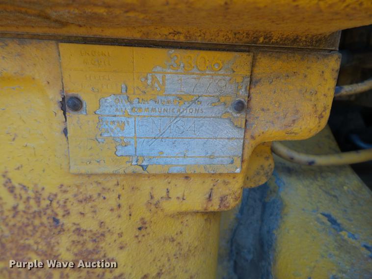 image for item DC4549 1974 Caterpillar D7F dozer