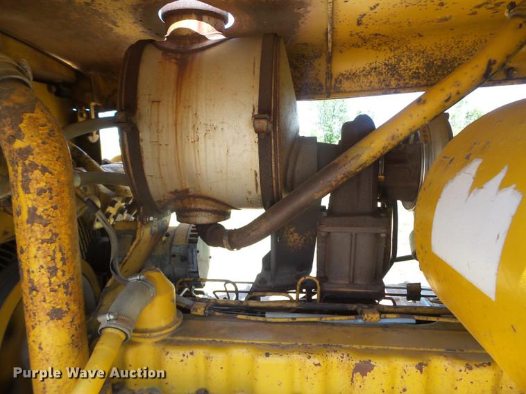 image for item DC4549 1974 Caterpillar D7F dozer