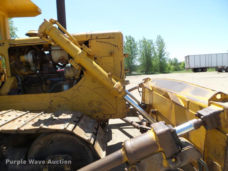 image for item DC4549 1974 Caterpillar D7F dozer