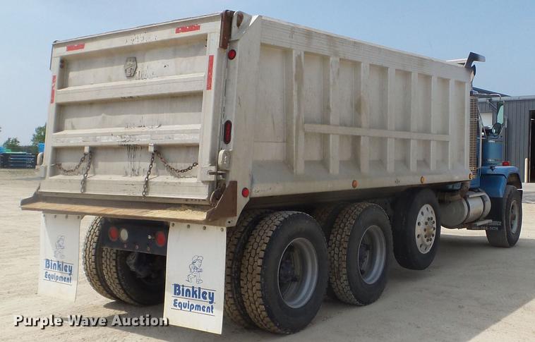 image for item DC4560 1979 GMC General dump truck