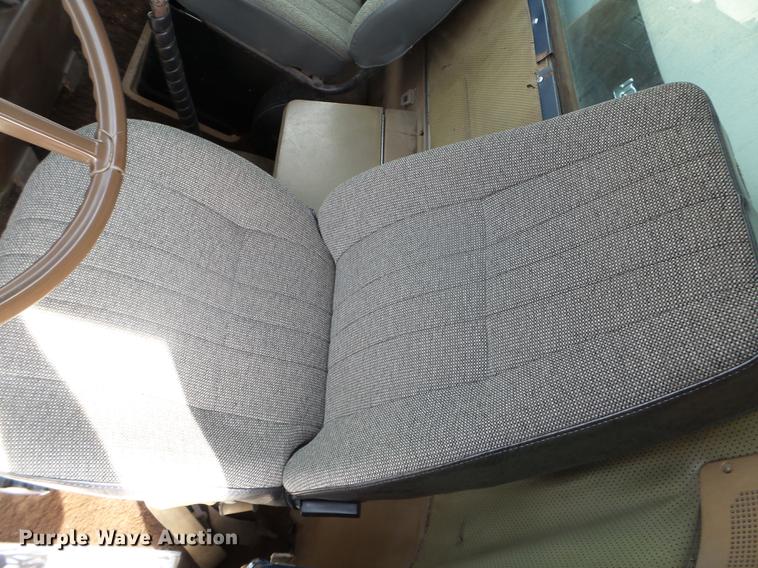 image for item DC4560 1979 GMC General dump truck