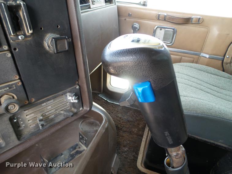 image for item DC4560 1979 GMC General dump truck